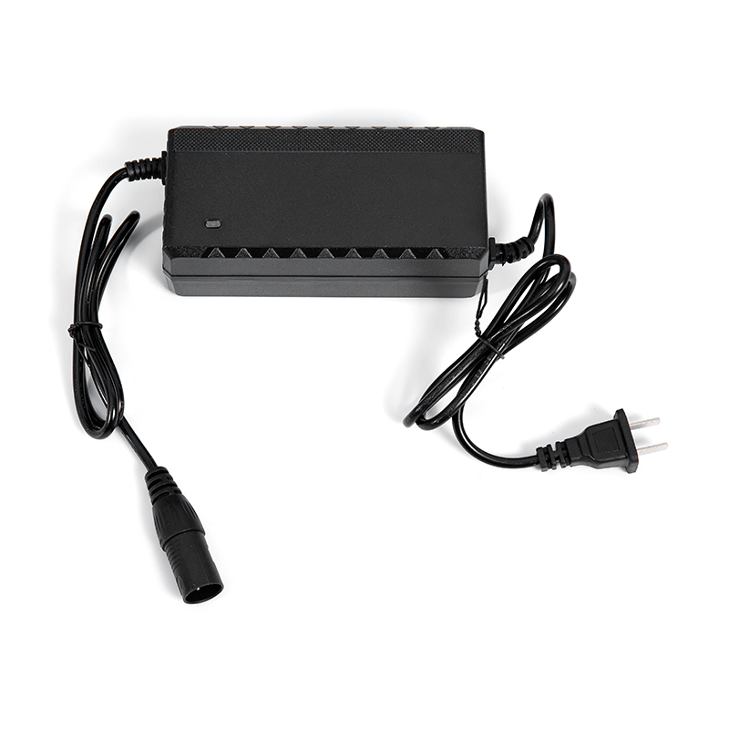 YL-985S 4 Roth Scútar Leictreach Cumhachtaithe Taisteal Inaistrithe Inaistrithe Éadrom